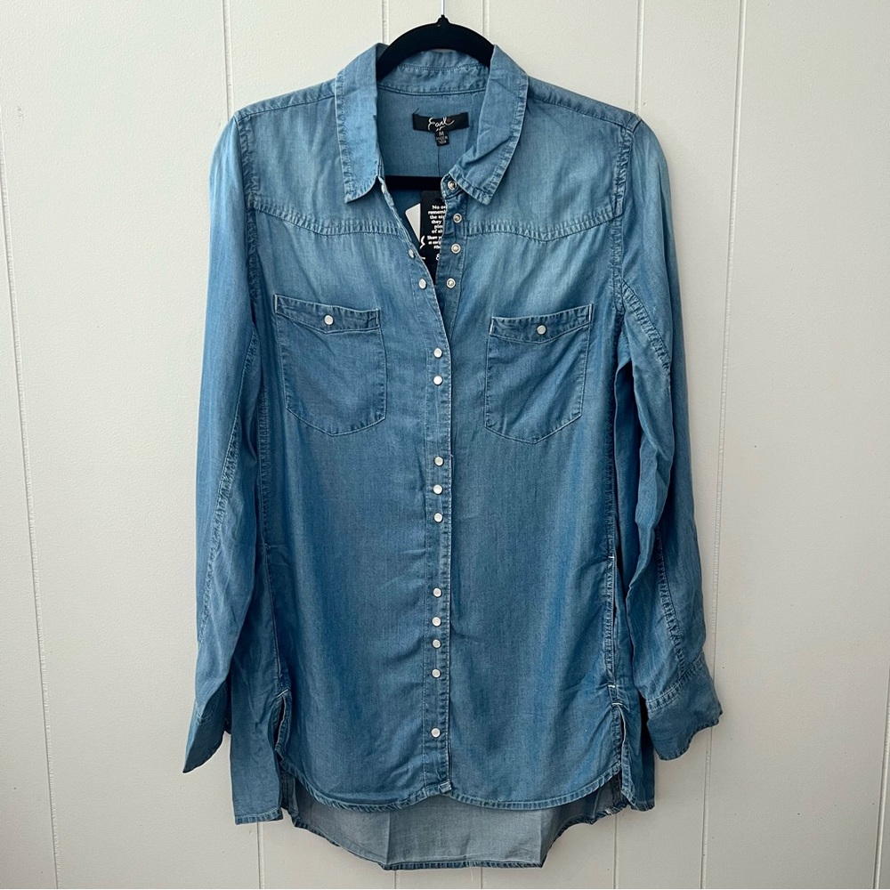 Earl denim chambray pearl snap tunic